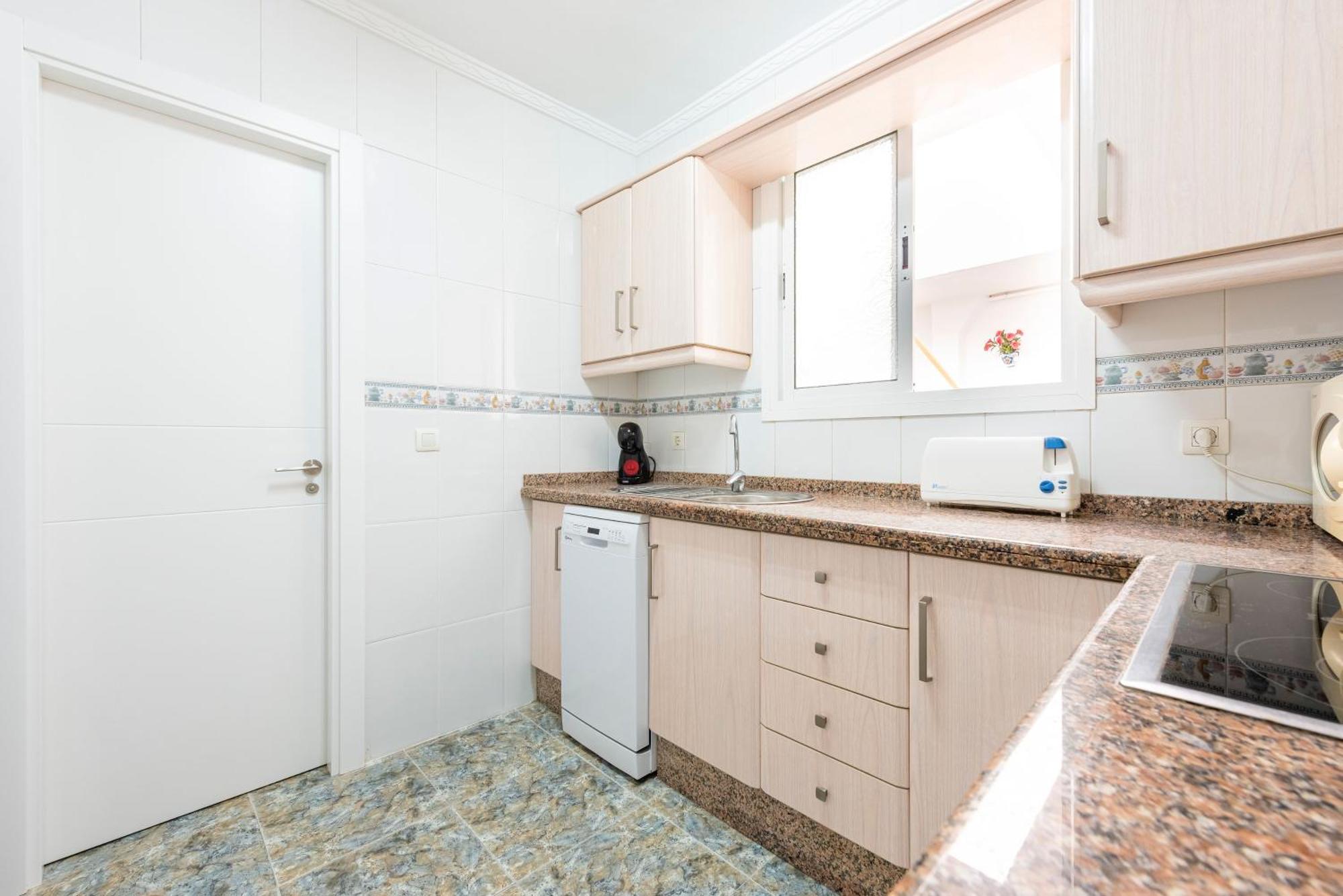 Apartamento Sol Y Playa Nerja Centro Екстериор снимка